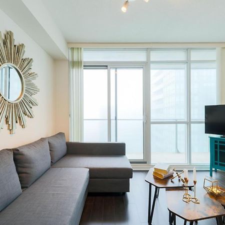 Skyline Elegance Condo トロント エクステリア 写真