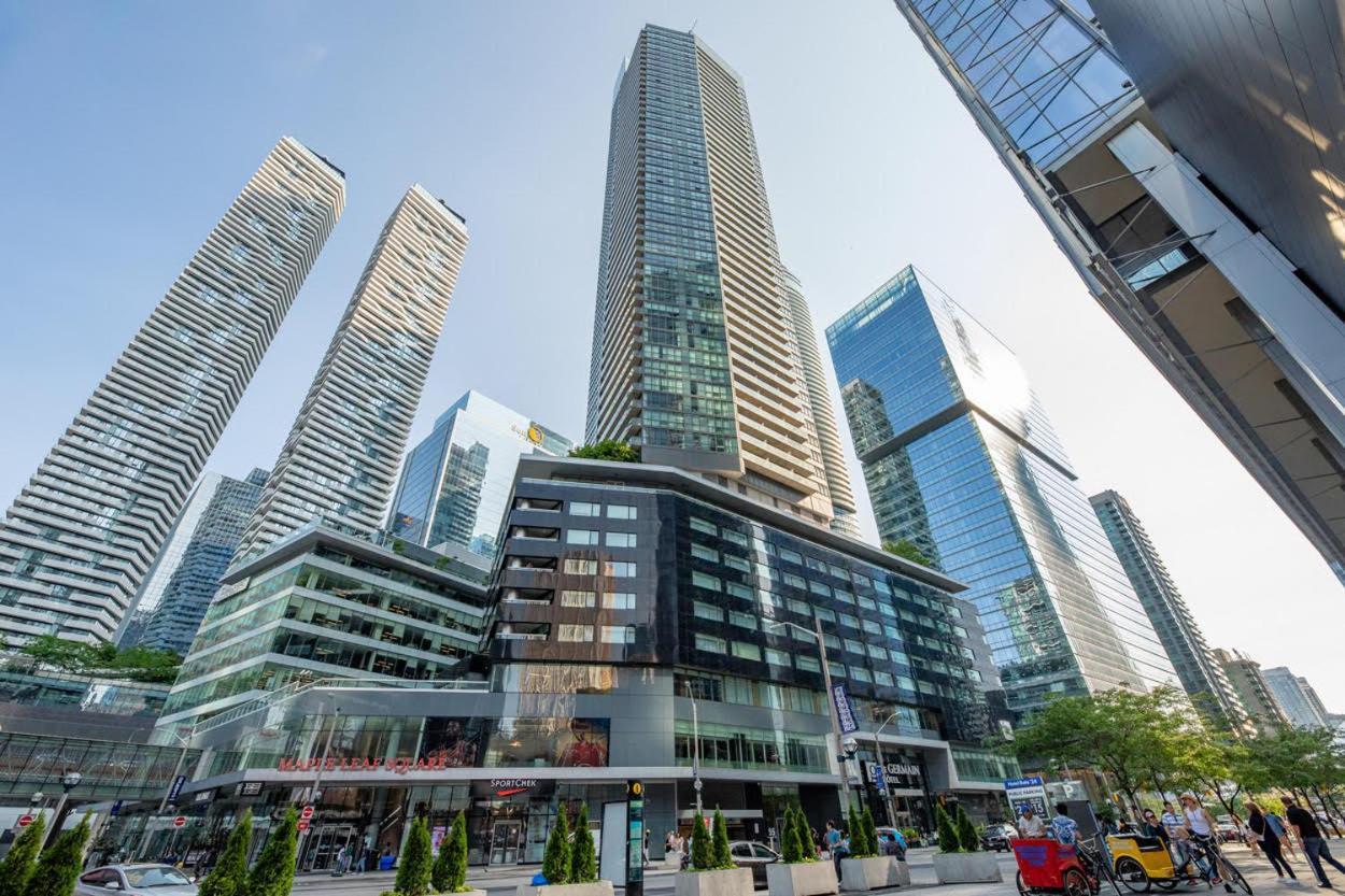 Skyline Elegance Condo トロント エクステリア 写真